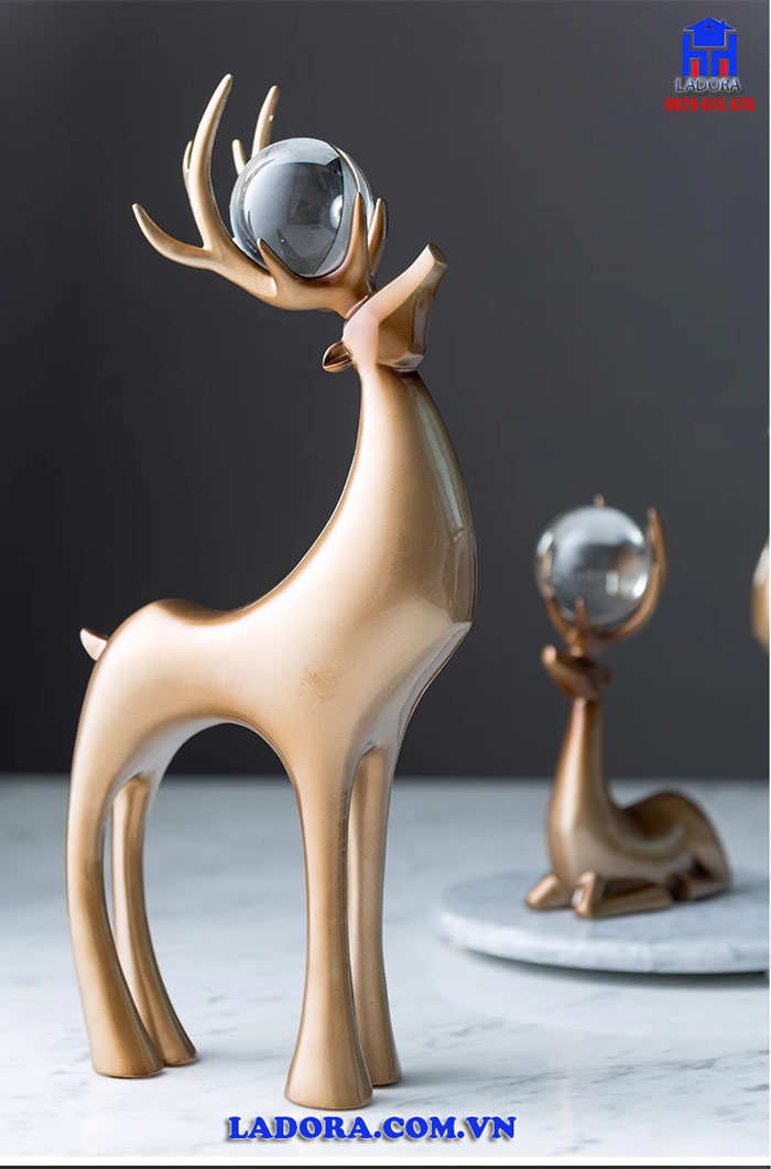 tượng decor chọn để phù hợp không gian