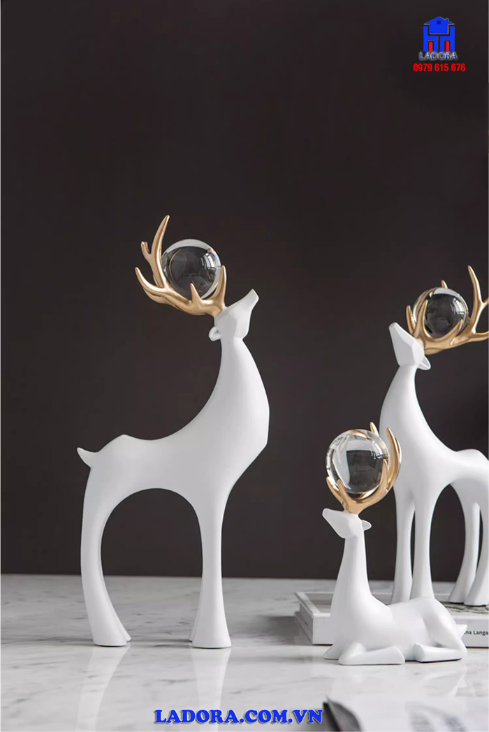 Tượng hươu mang đến may mắn tài lộc