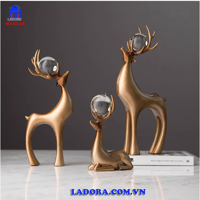 Tượng hươu mang ý nghĩa tốt đẹp