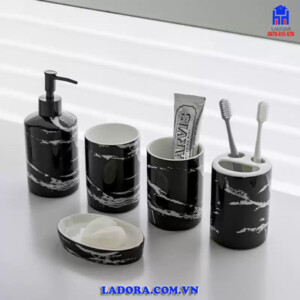 Bộ đồ gốm sứ dùng cho nhà tắm