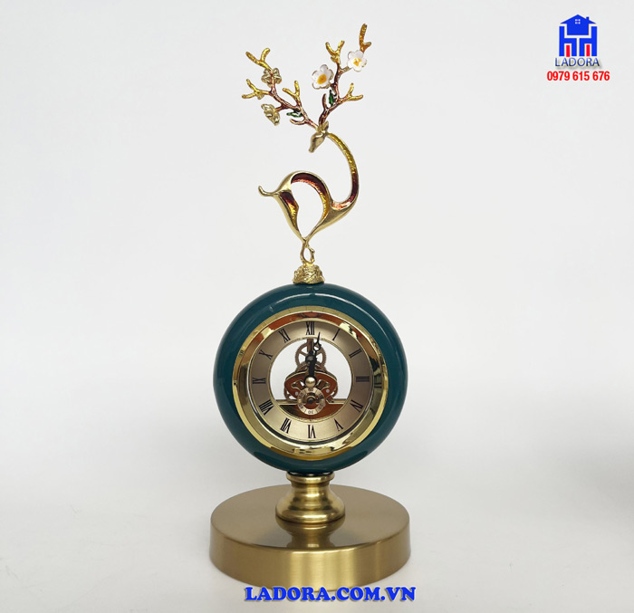 Đồng hồ hươu mang nhiều ý nghĩa tốt đẹp