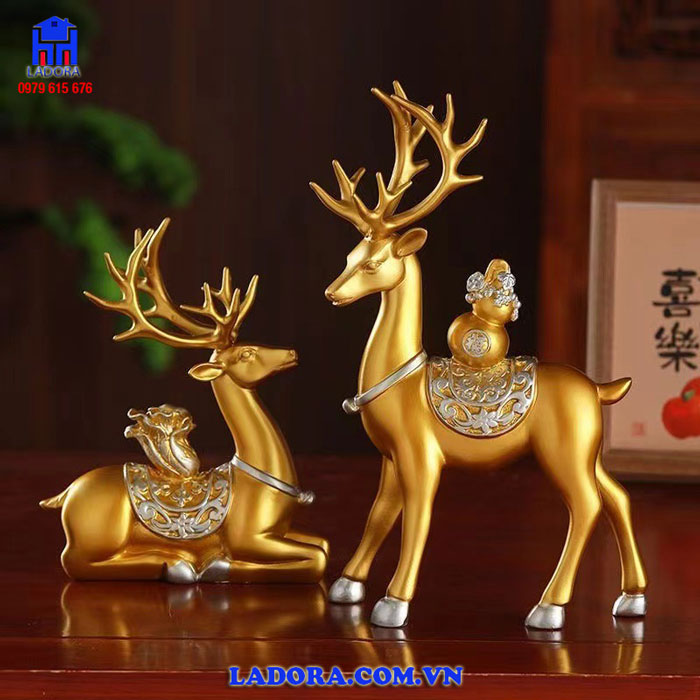 Tượng hươu trang trí đem đến tài lộc mà may mắn 